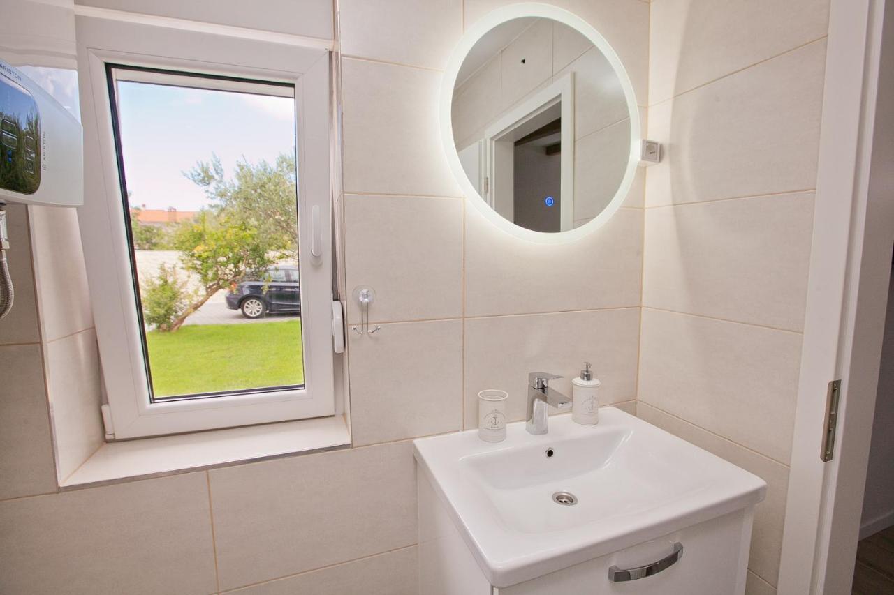 Studio Apartments Tara Zadar Exteriör bild