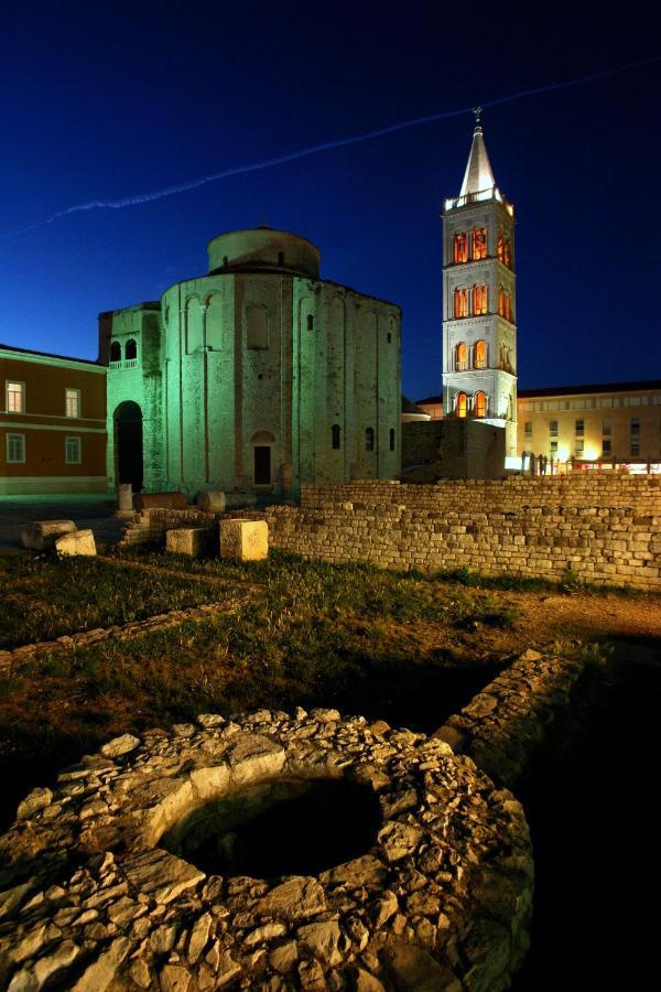 Studio Apartments Tara Zadar Exteriör bild